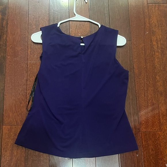 Elegant Purple Sleeveless Top - Picture 3 of 3